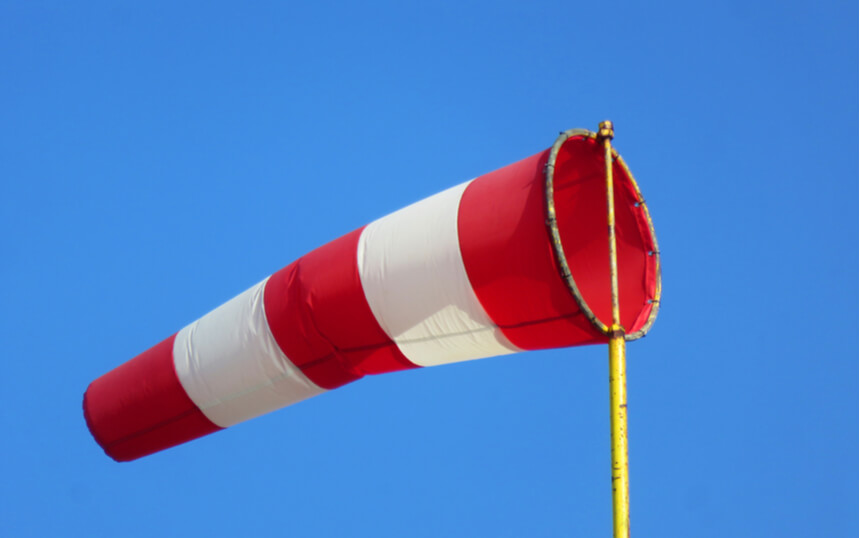 De energietransitie vaart tegen de wind in