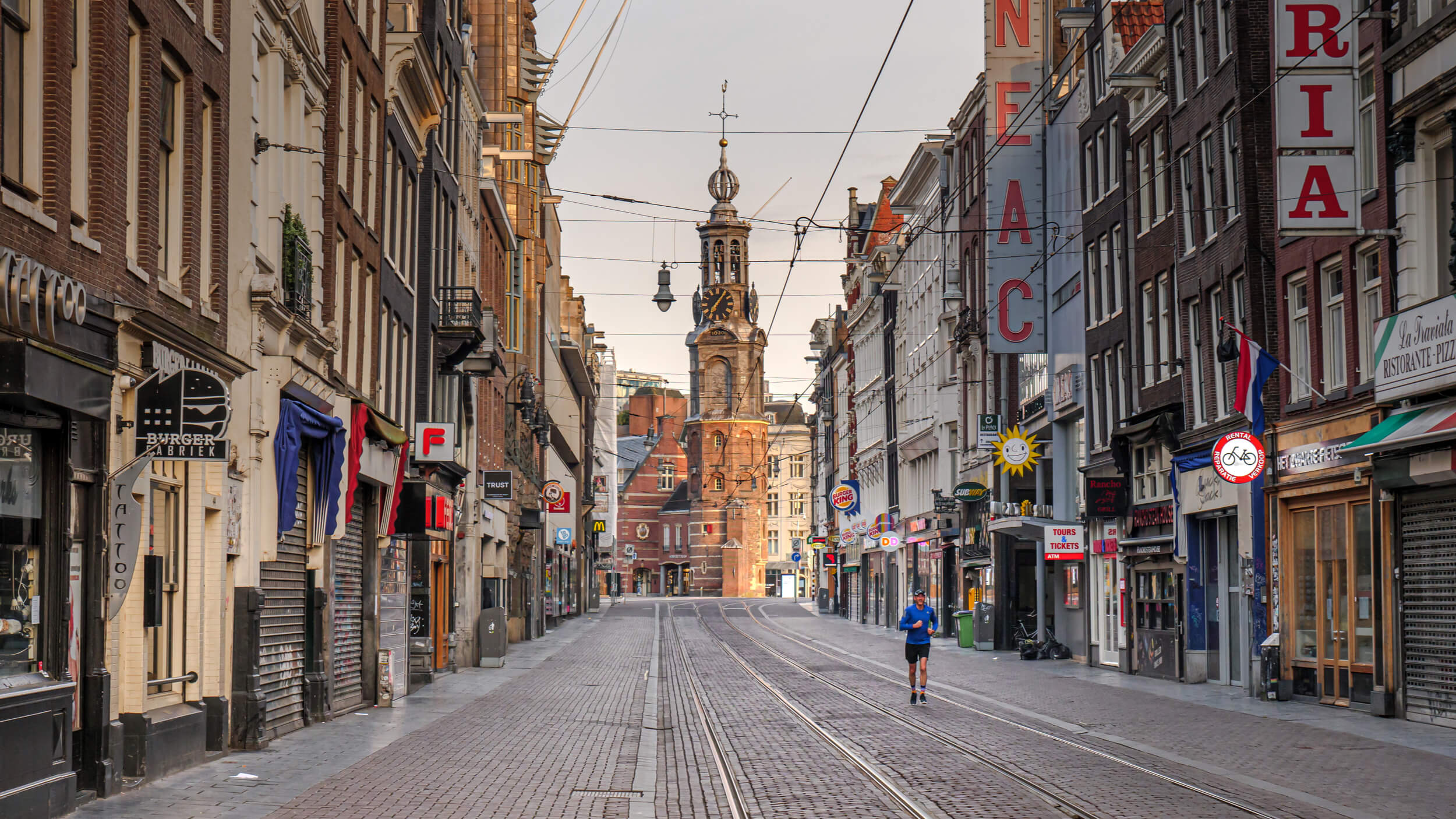Lockdown komt hard aan in de winkelstraat